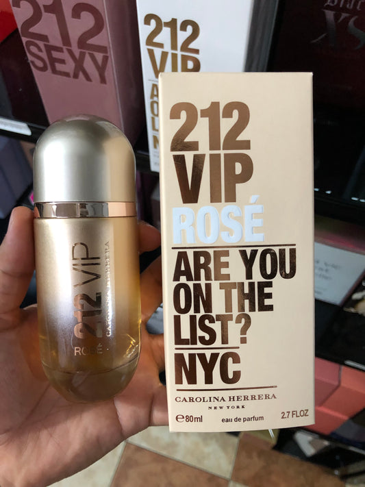 Carolina Herrera 212 Vip Rose