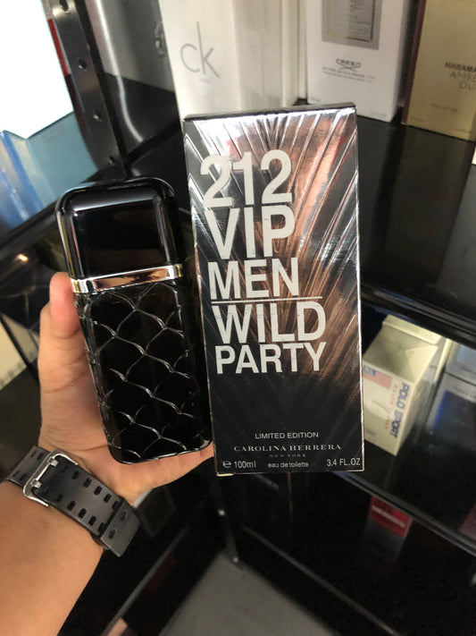 Carolina Herrera 212 vip men wild Party