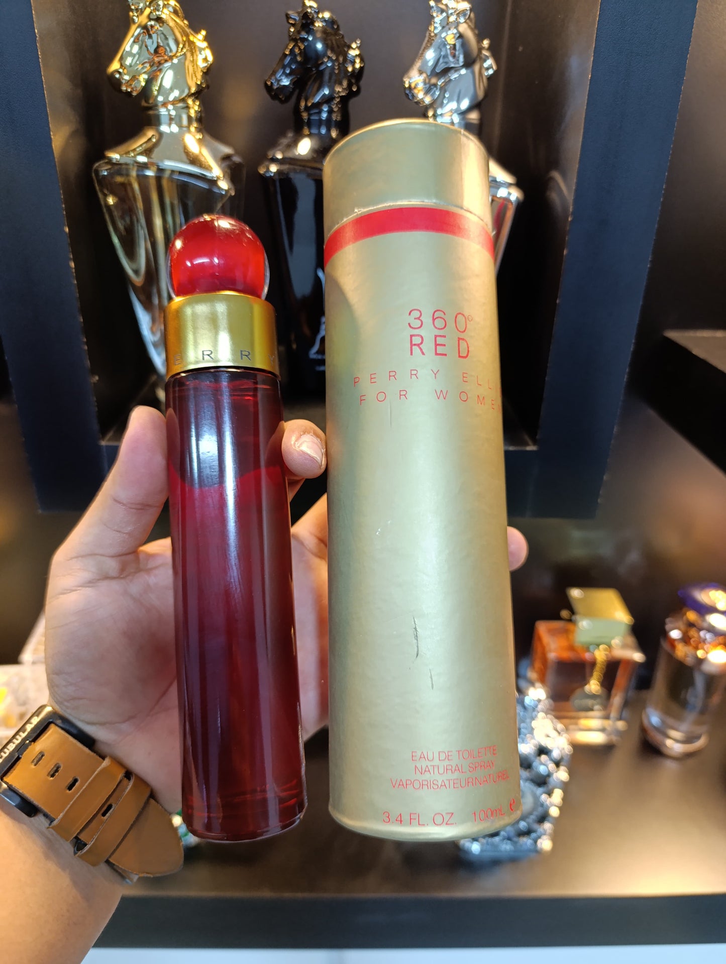 Perry Ellis 360° Red Dama